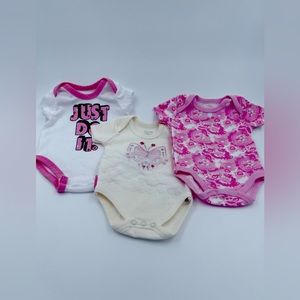 Assorted cute 3 baby girl rompers (0-3months)
